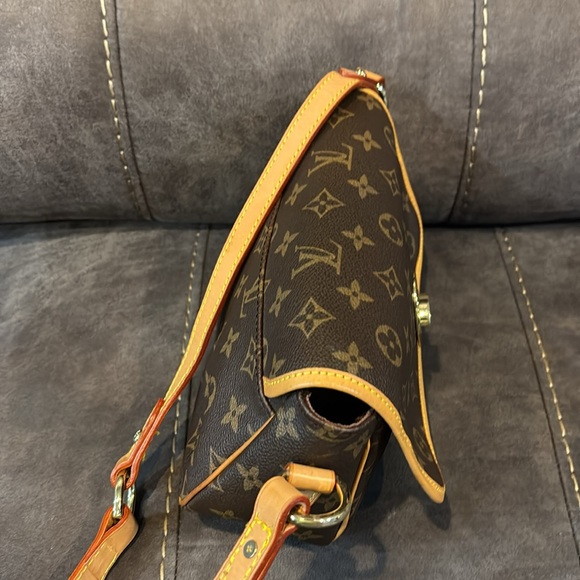 Authentic Louis Vuitton Monogram Tikal Shoulder Bag *READ* - Picture 4 of 15